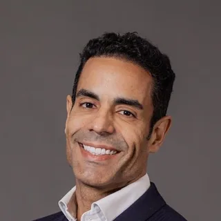 Dr. Bruno Menezes, médico da Spazio Essenza